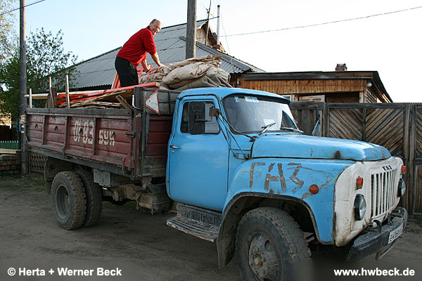 zurck zur Galeriebersicht - Jurtenbau