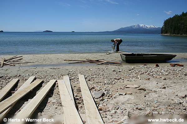 zurck zur Galeriebersicht - Jurtenbau